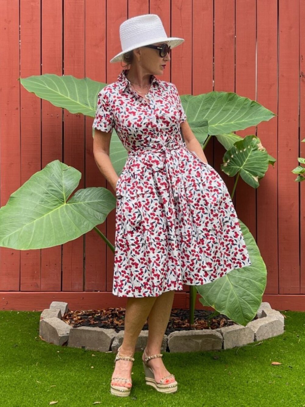 Modcloth Donna Morgan Retro Button Down Cherries Dress. Size 14W